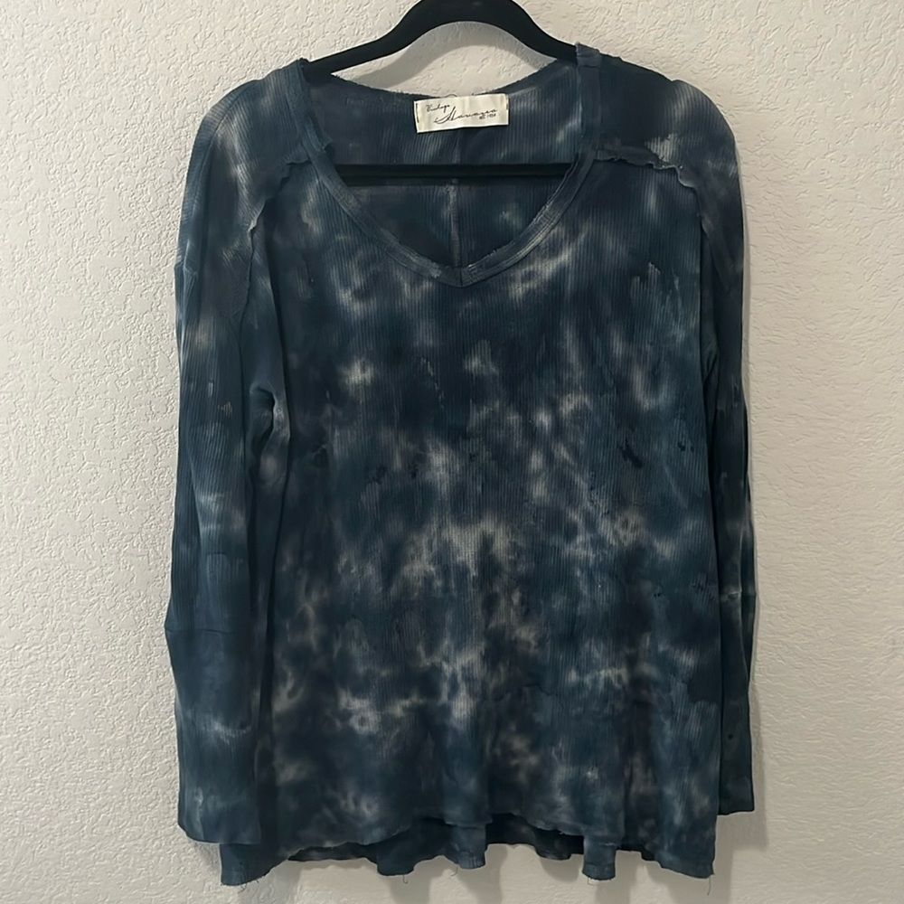 VINTAGE HAVANA Navy Blue Tie Dye Thermal Long Sleeve Split Hem, Size M